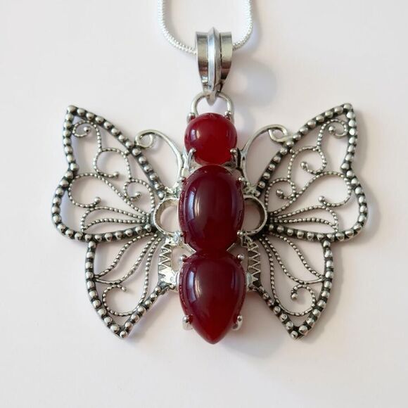 Red Carnelian Butterfly Pendant Necklace New - Picture 1 of 8